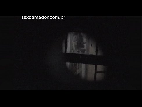 ❤️ Блондинку тайно снимает на видео соседский вуайерист, спрятанный за полыми кирпичами ❌ Просто порно на pornogroupp.ru ️